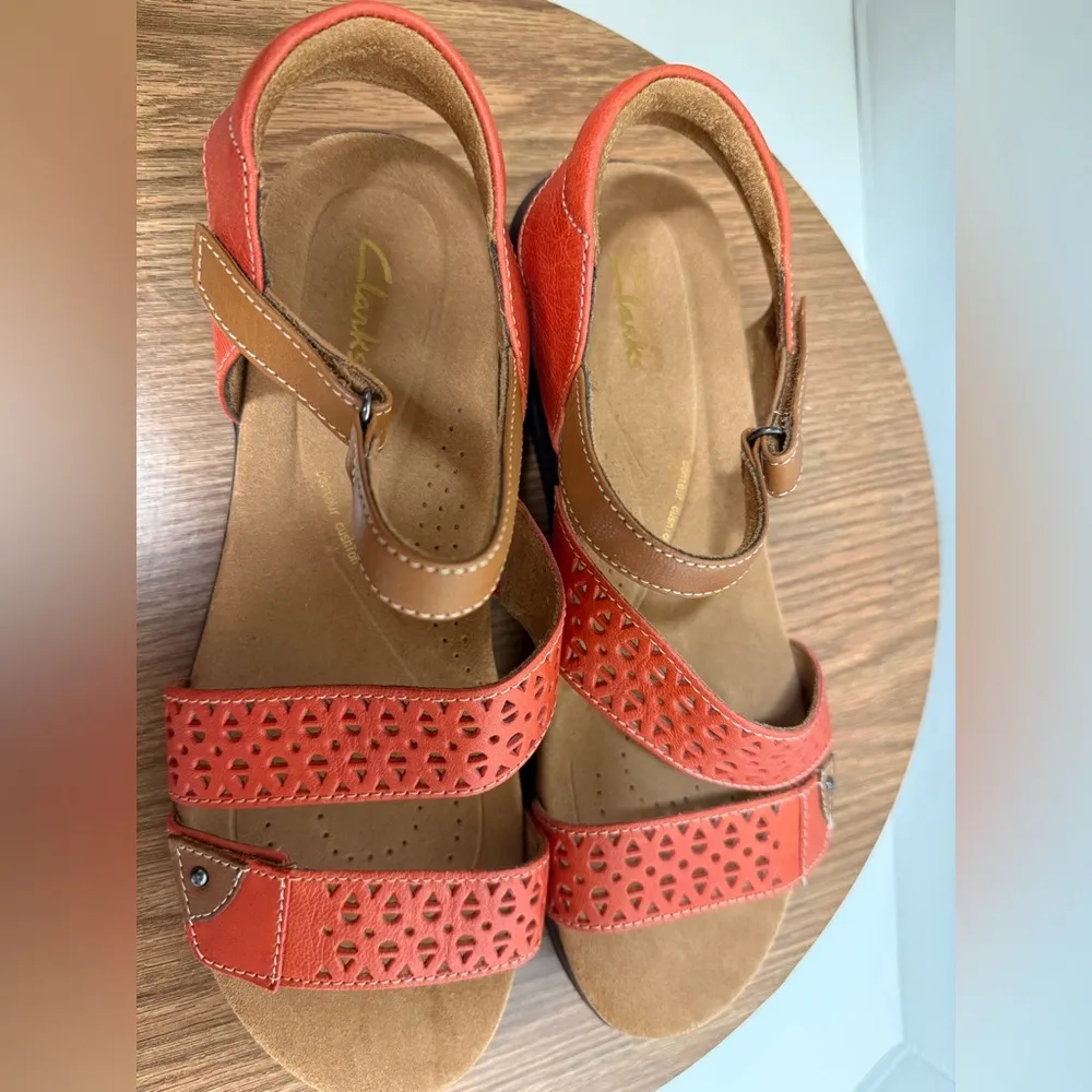 Clark’s Women’s Orange Kitly Way Laser Cut Adjustable Summer Sandal NWT 9.5 WIDE - Image 6