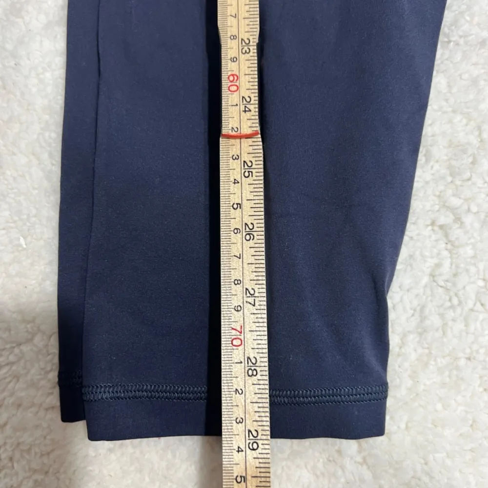 Offline by aerie navy blue legging size large - Image 3