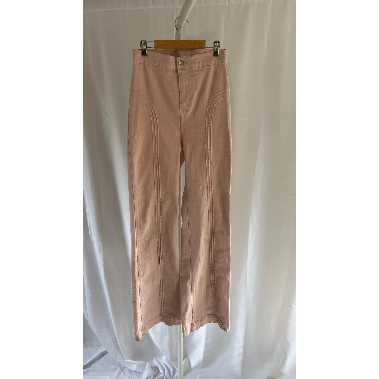 $120 Revice Denim High Rise Flare Jeans Pink Stitch Detail Women's Size 32 - Image 4