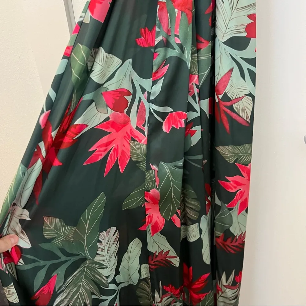 NEW Lovers and Friends Mandy Wrap Maxi in Hot Tropics - Image 10