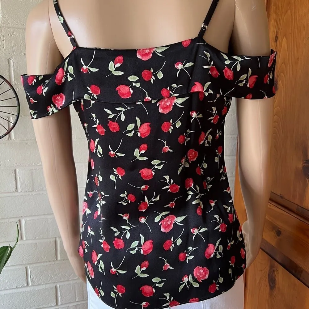Reformation off the shoulder blouse black with rose pattern size XS EUC - Image 6