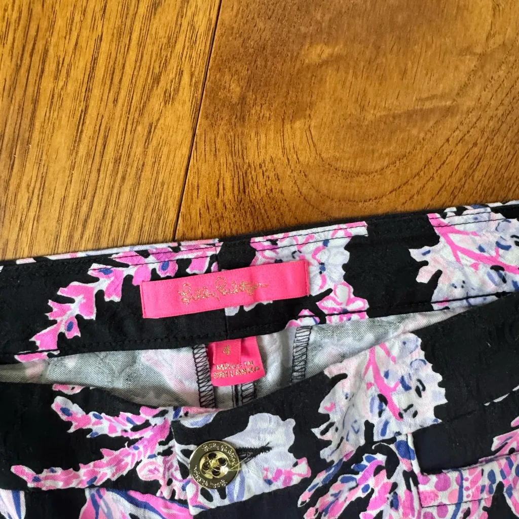 Lilly Pulitzer Kelly Ankle pant in Wild within print in Onyx in 4 - Image 3