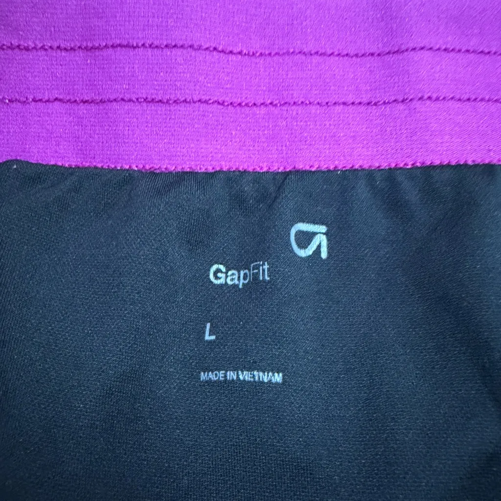GAP Fit Purple and Black Activewear Shorts - Image 3