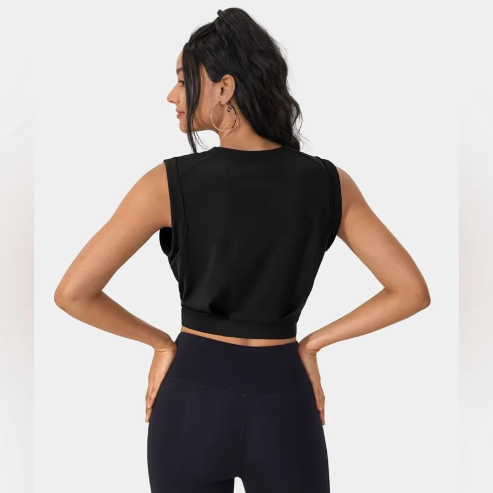Halara Crop Neck Sleeveless Cropped Yoga Tank Top Medium Women’s Black NWT. - Image 5