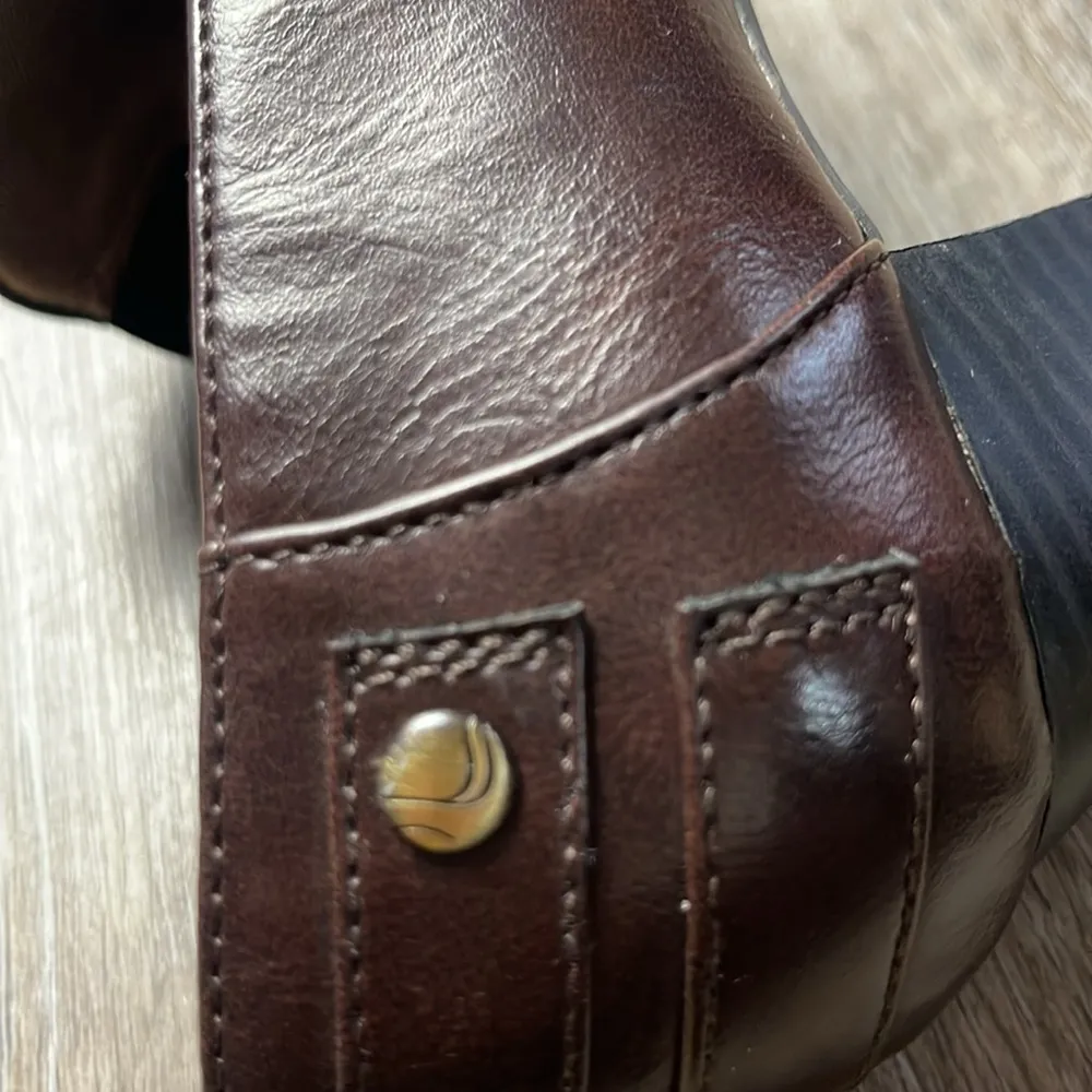 Life Stride Brown Leather Heeled Loafers Size 9 Medium - Image 13