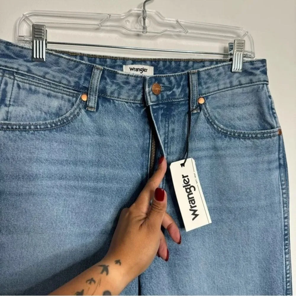 NWT Wrangler Wanderer 622 High Rise Flare Jeans Size 29 × 34 - Image 6