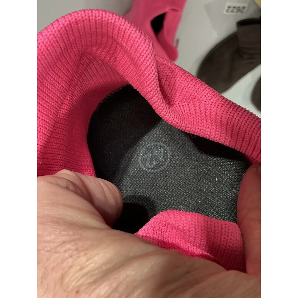 Womans Viral Tic Tok Sneakers Neon Pink 42 (10.5/11) - Image 8