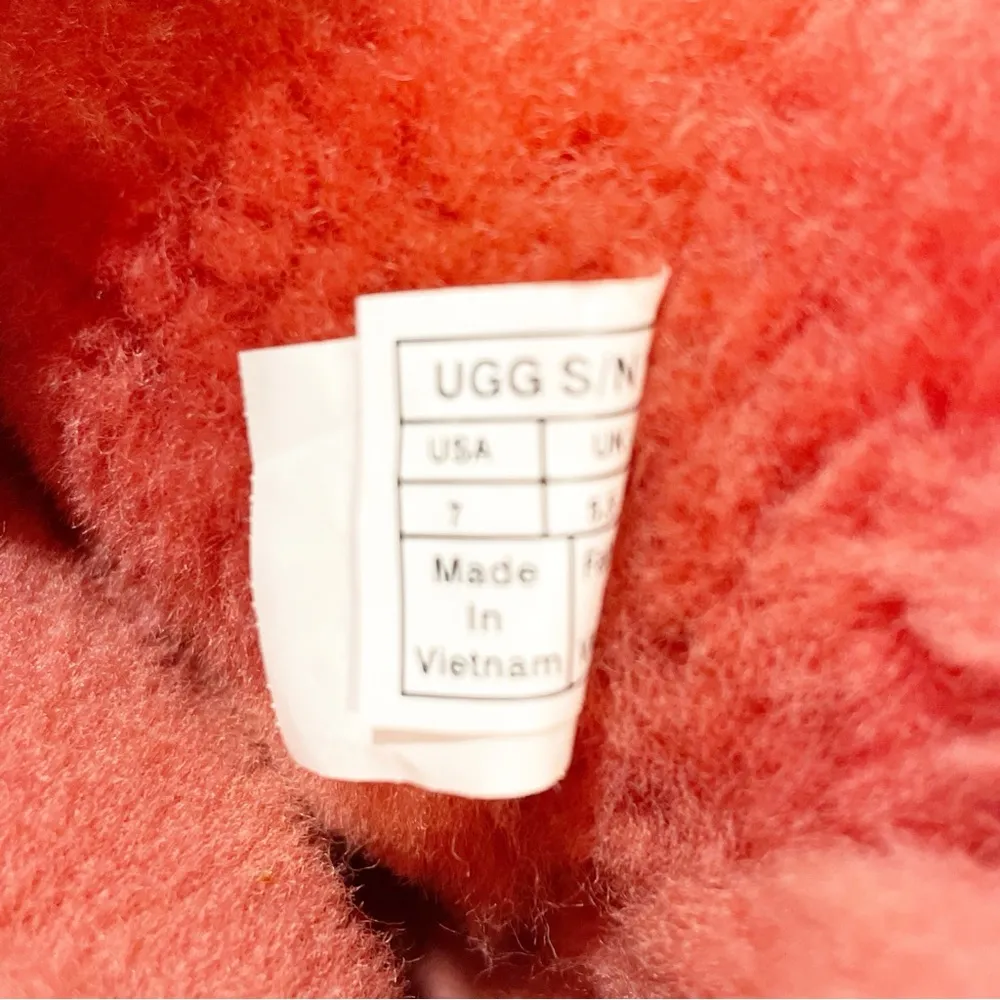 UGG  Women’s Size 7 CAMERON LIPSTICK RED Grommet Wrap Leather BOOTS - Image 6