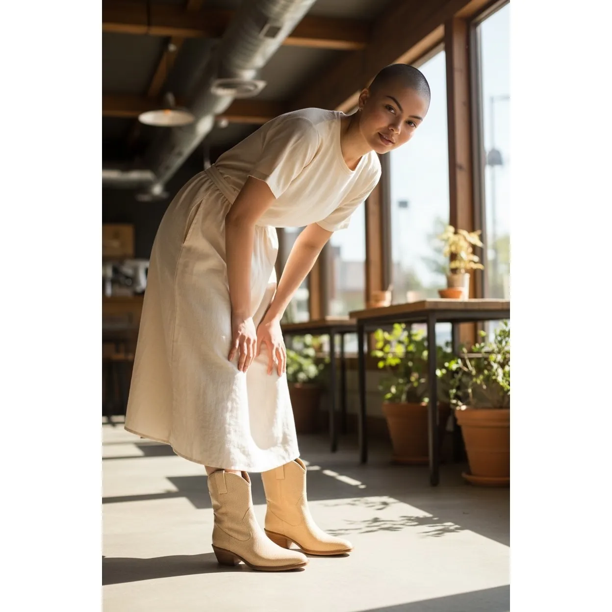 Women's Beige Snakeskin Embossed Western Ankle Boots Zip Close Block Heel Size 9 Tan - Image 10