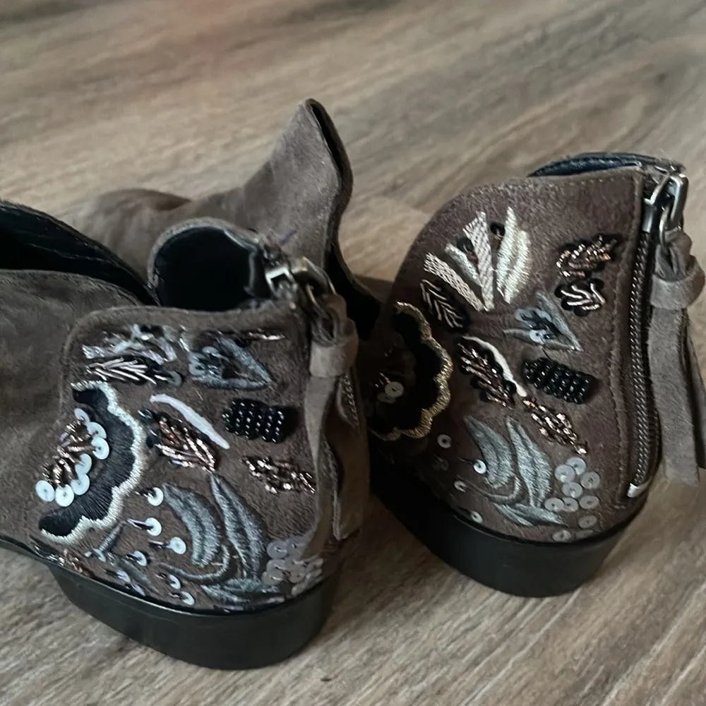 Kenneth Cole Reaction “Here We Go” Ankle Boots Size 8 Medium Brown - Image 6