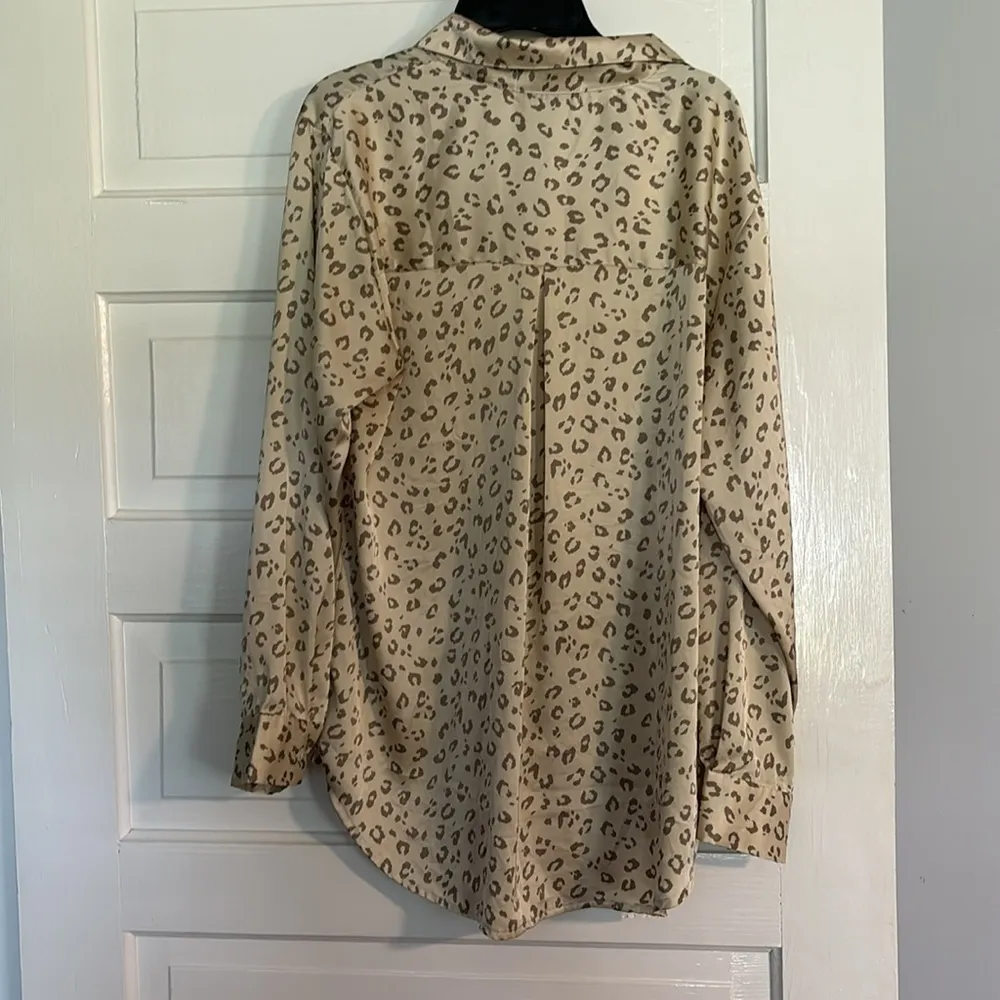 Jon & anna  Contemporary Leopard Print Blouse - Image 7