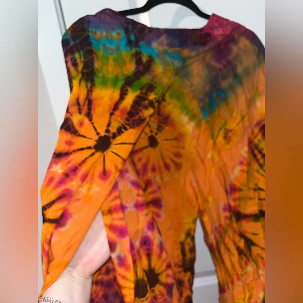 NWOT Handmade/Hand-dyed Gorgeous Tie-Dye Light Cotton Split Pants - Size Small - Image 4