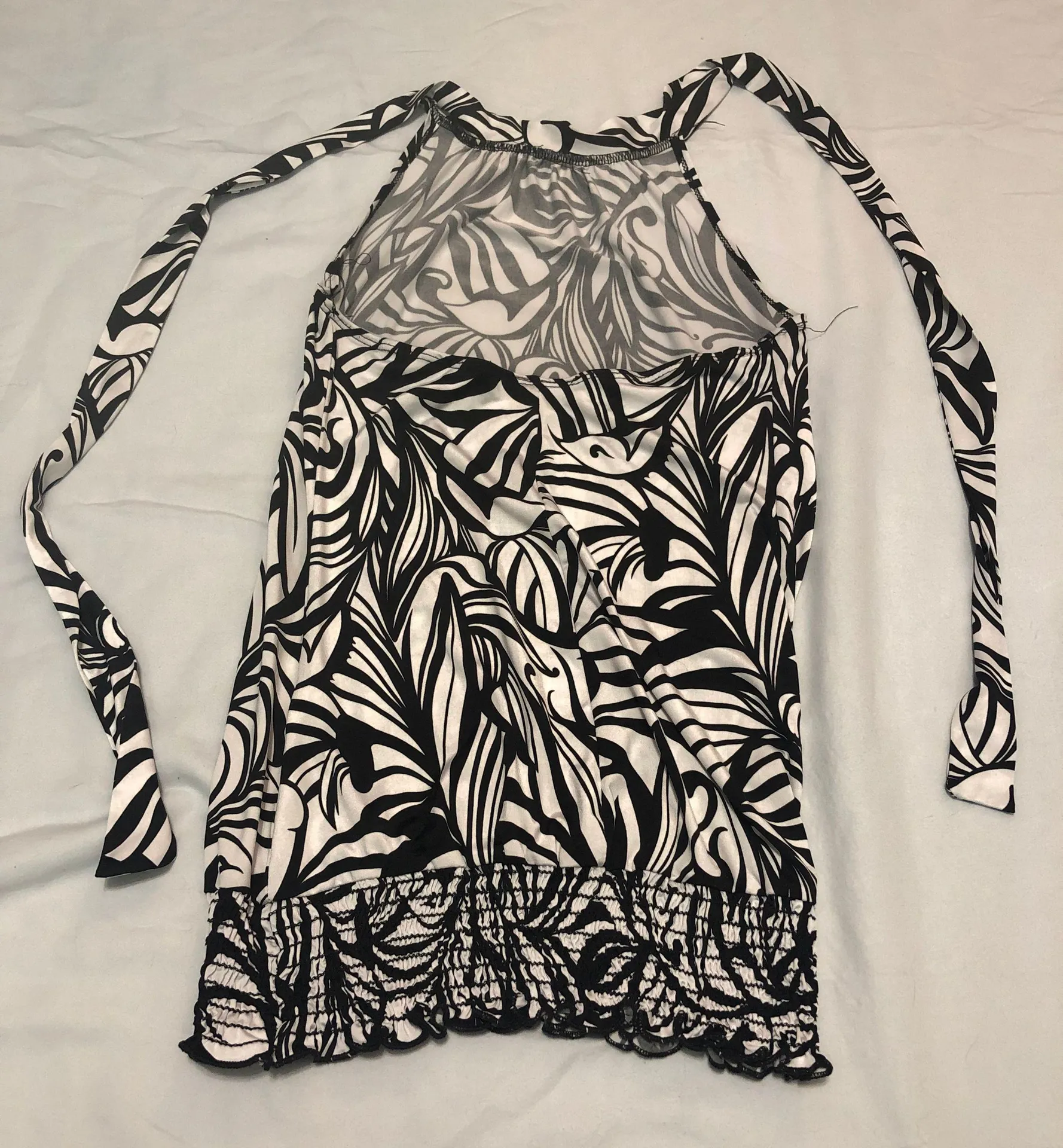 Black And White Halter Top - Image 2