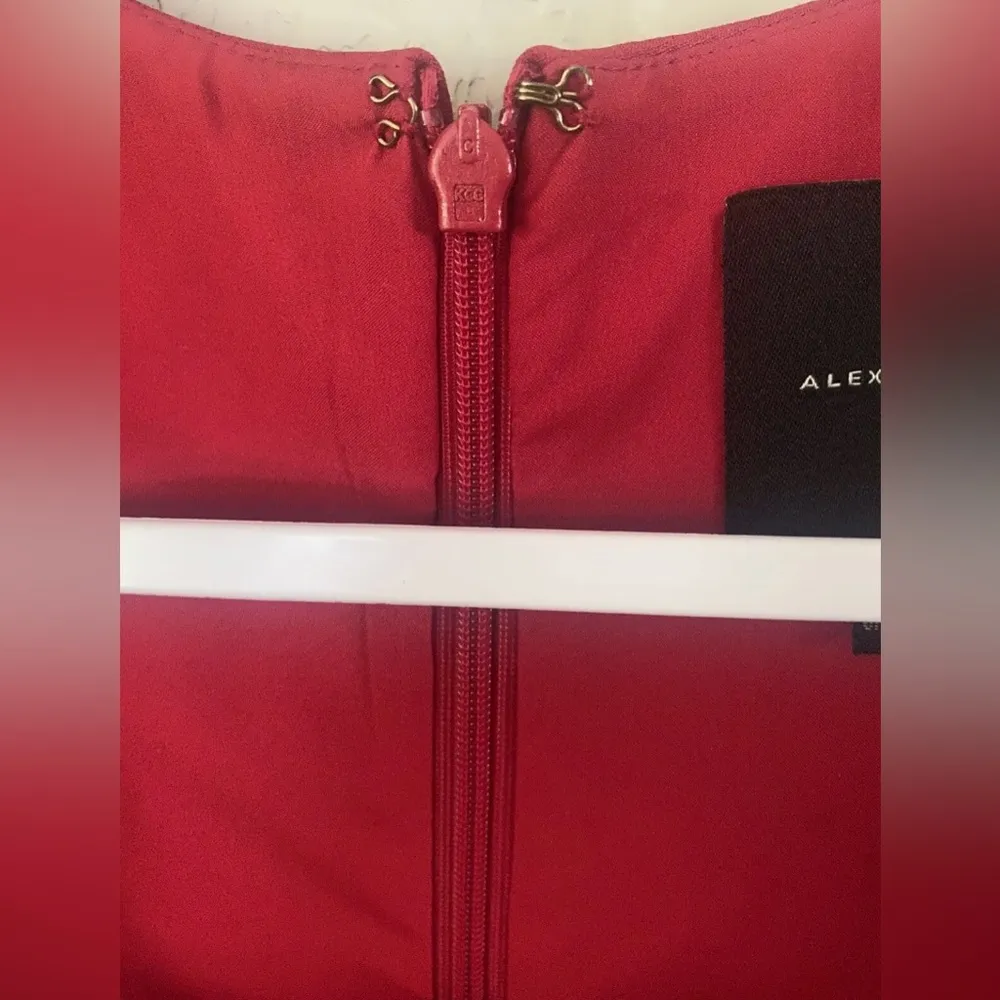 Alex Marie Nordstrom Red Belted Sheath Dress w/ Flutter Sleeves Wm’s Size 6 - Image 9