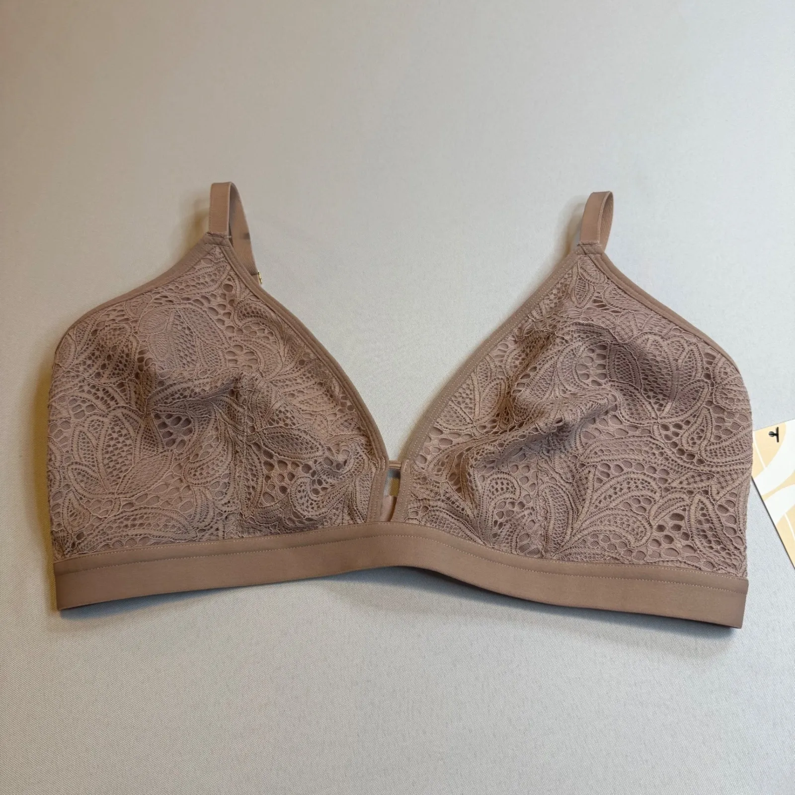 LIVELY Lace Bra NWT Orchid Seamless Triangle Comfort Adjustable Straps Size 3 Tan - Image 2