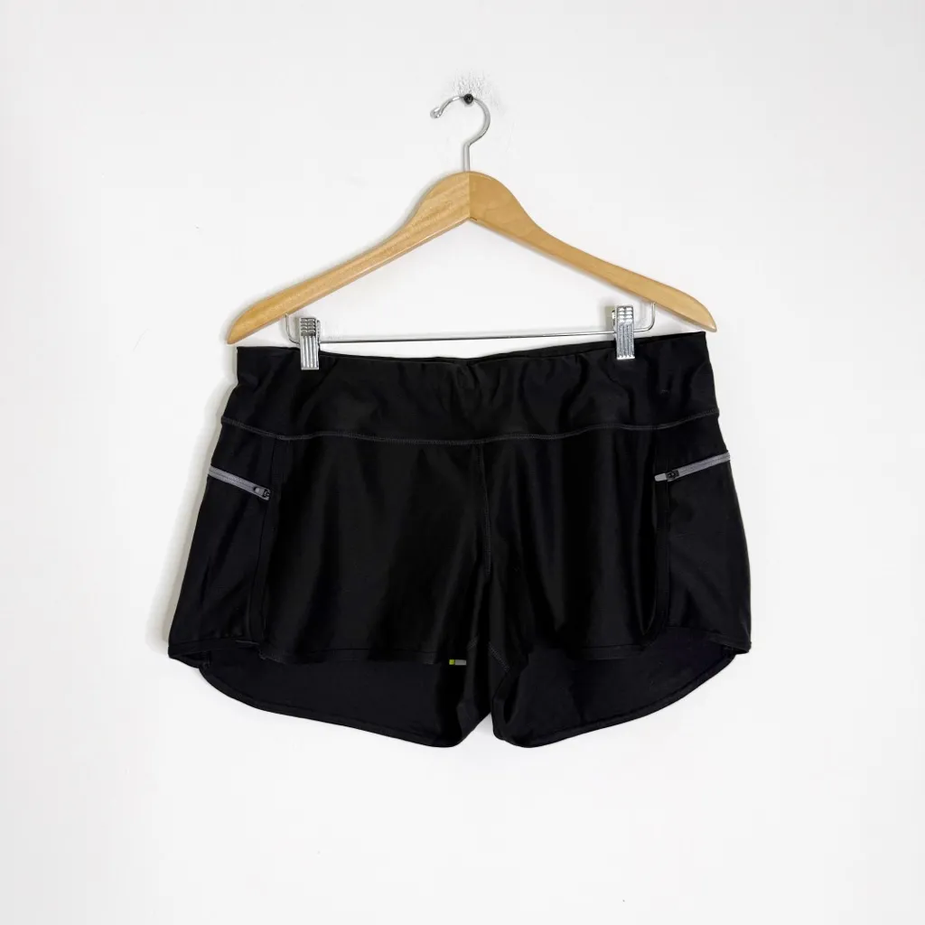 HYLETE Women's Serenium II Flex-Knit 3" Short - Black/Cool Gray - XL - Image 2