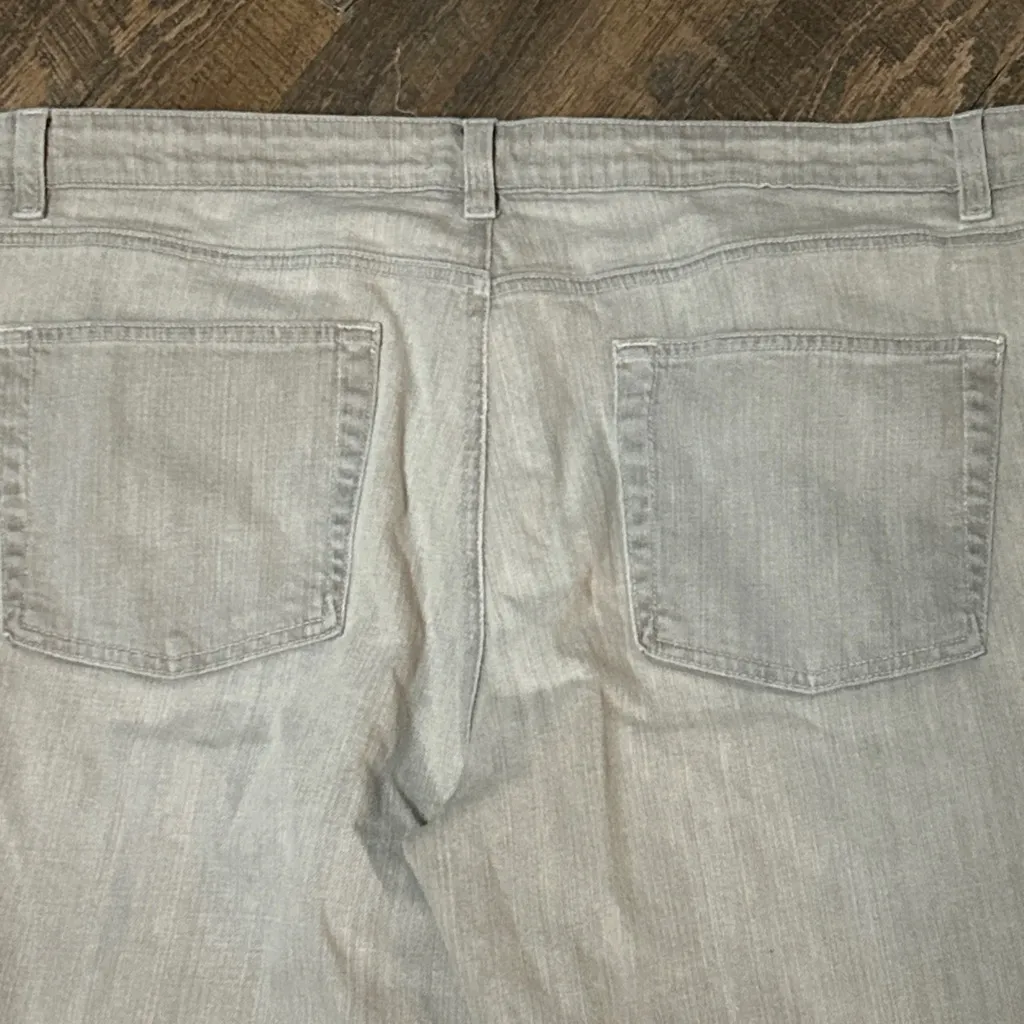 Eileen‎ Fisher organic cotton stretch denim slim jeans in light gray Size 14 - Image 3