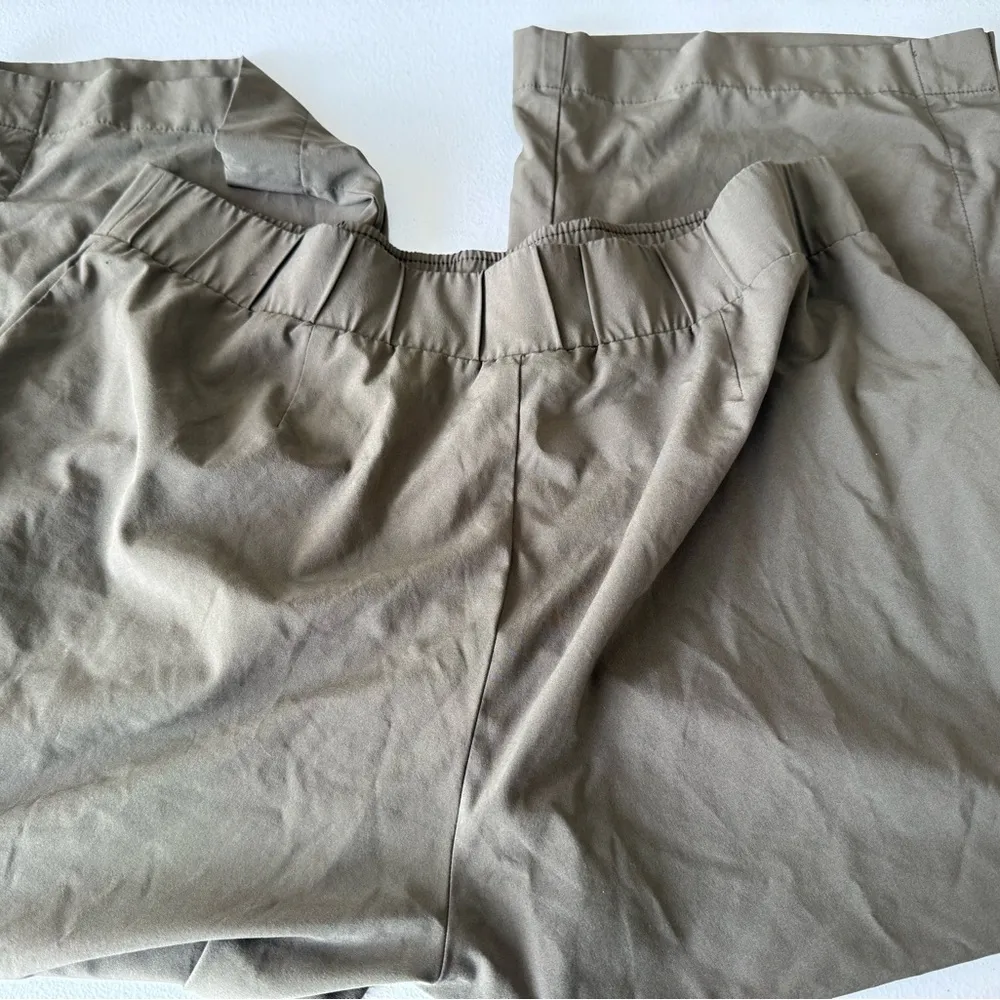 J. Jill Fit Performance Active Pant Crop Olive Green Medium Lightweight Women’s - Image 8