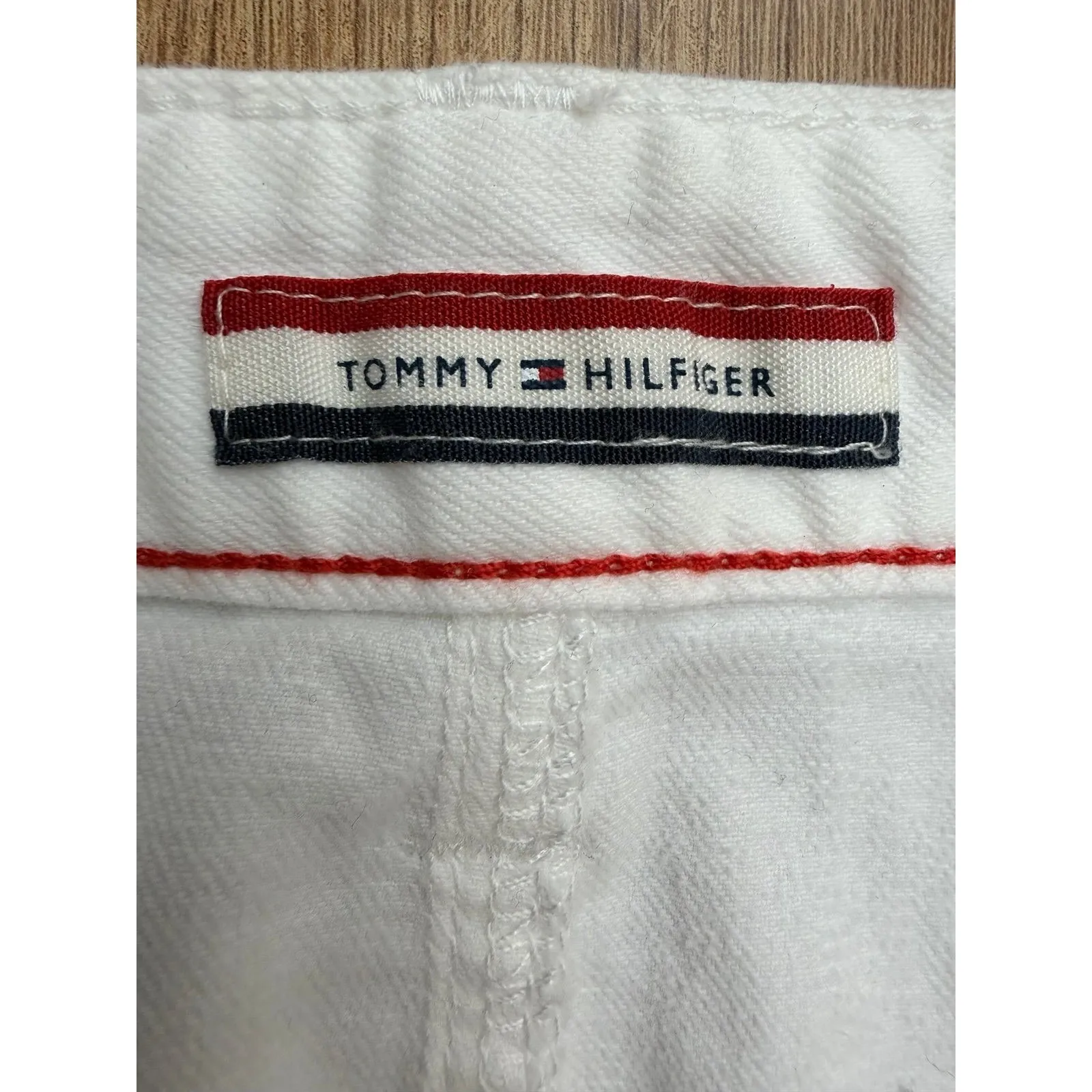 Tommy Hilfiger White Denim Skirt Size 12 Classic Stretch Pencil Skirt - Image 4