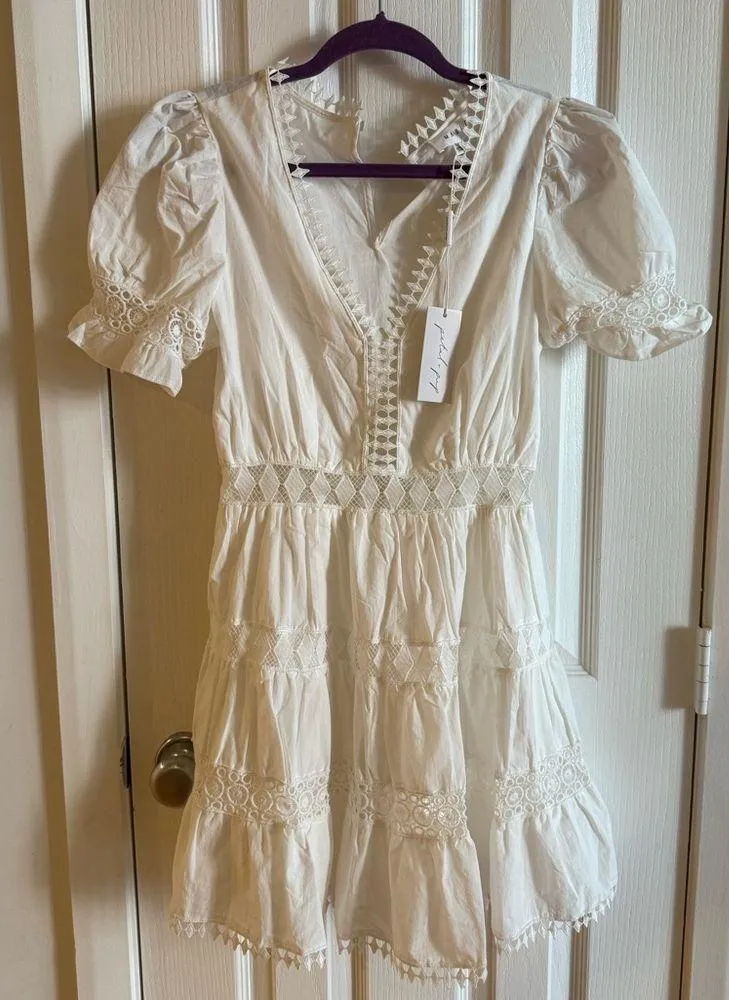 NWT Mable White Lace Detailed Dress - Image 4