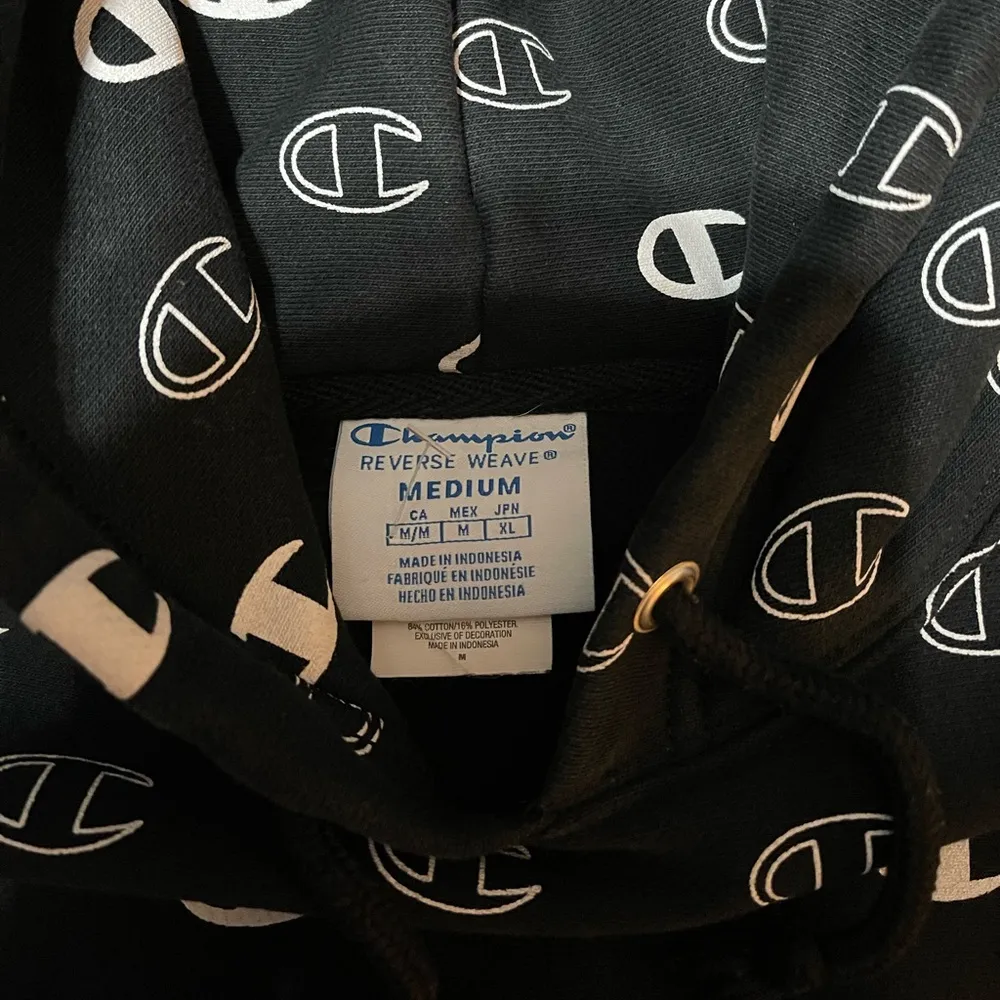 Champion Black and White Logo Hoodie Sweatshirt Women’s Size Medium - Image 3