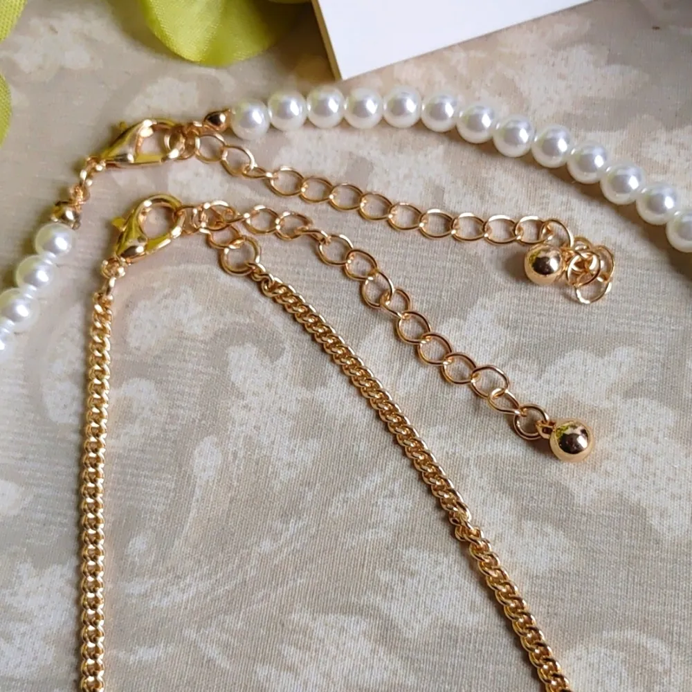 Gold & Pearls Butterfly Double Necklace Set - Image 4