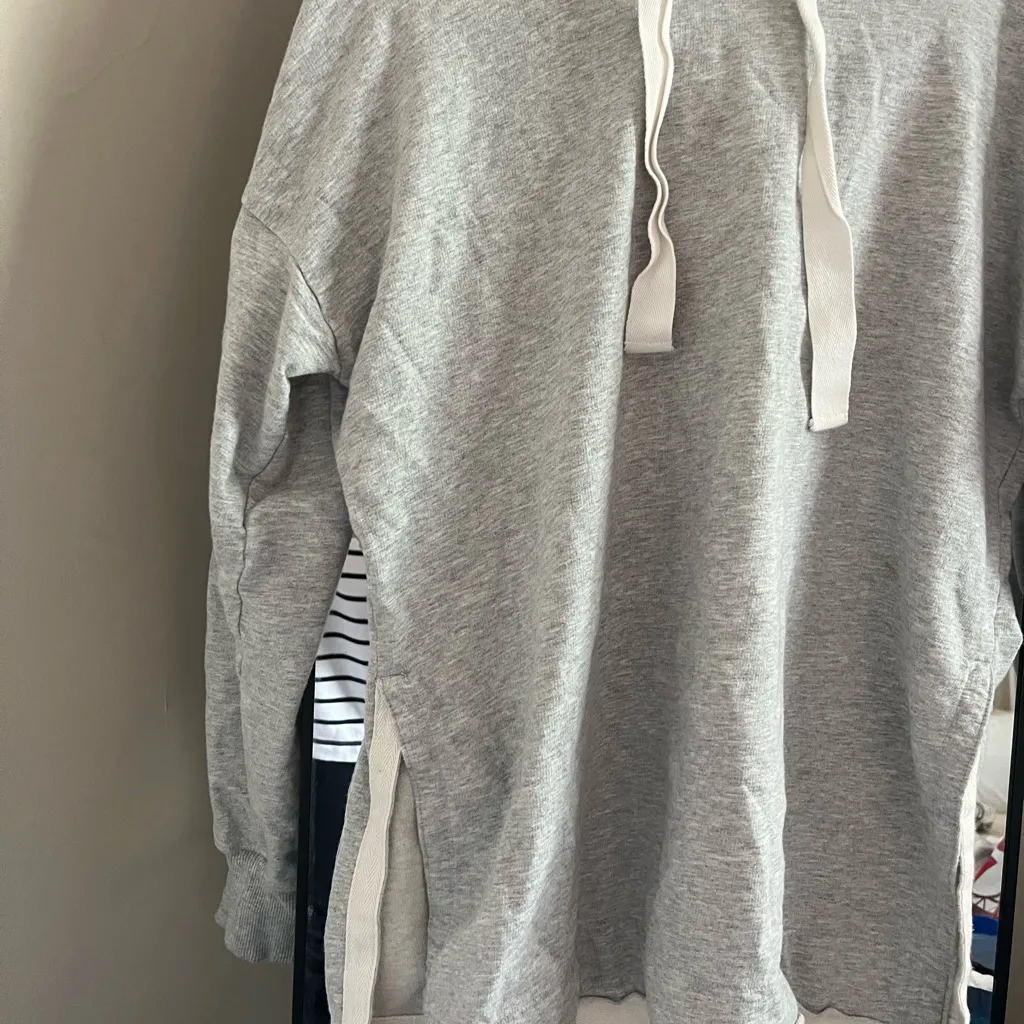 Aerie Light Gray Hoodie Sweater - Image 2