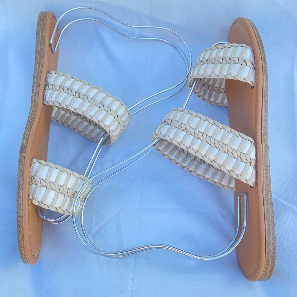 Universal Thread Women's Cream Sandals Size 9 - Image 6