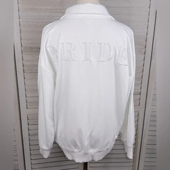 LE LIS White 'Bride' Embroidered Quarter Zip Sweatshirt-Medium - Image 2