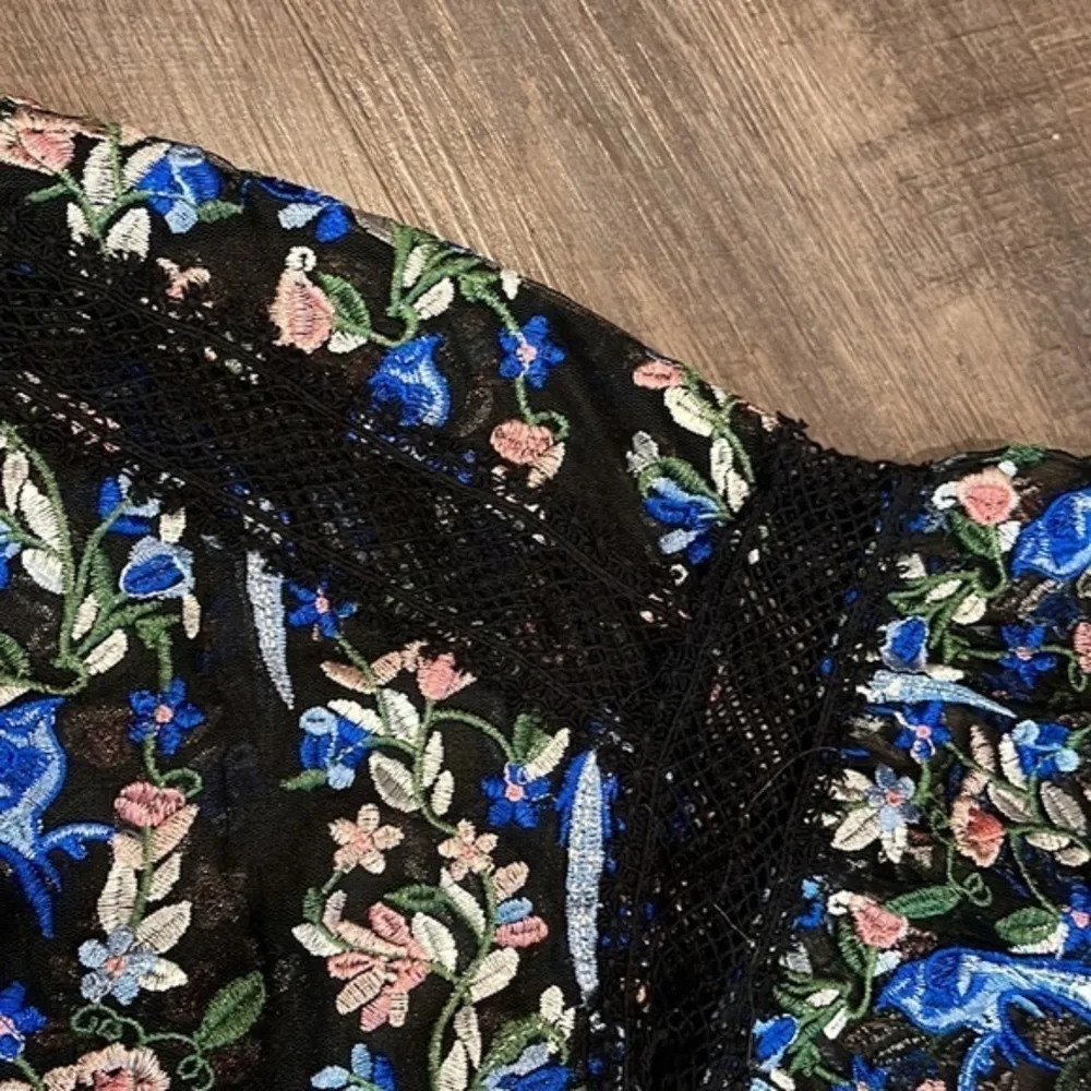 TopShop Embroidered floral and peacock print lace trim top - Image 5