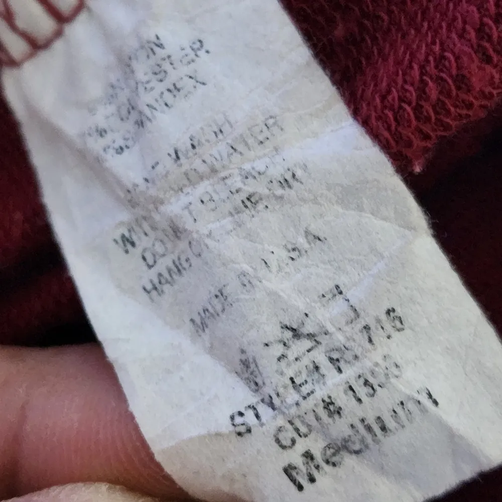 Dirtee Laundry Knit Hoodie Top with Roses on Hood Red Size M - Image 6