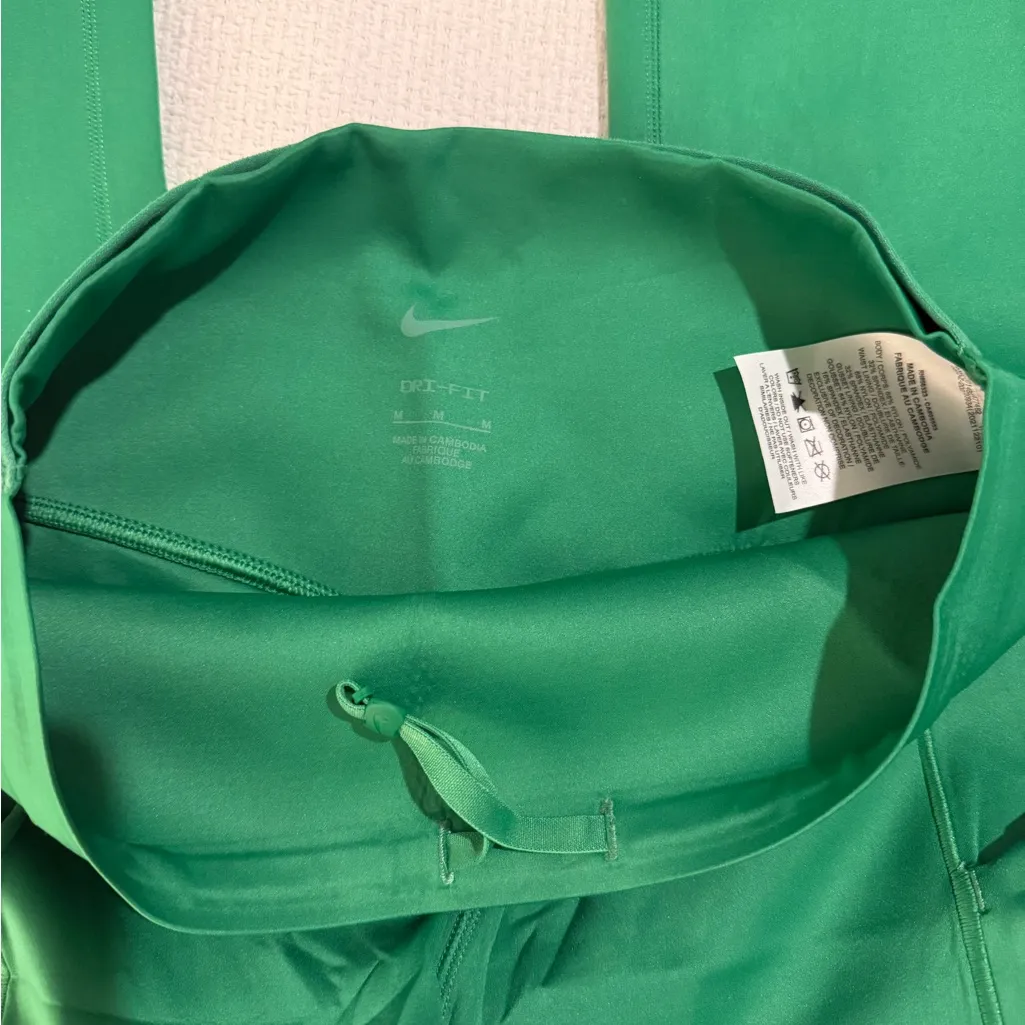 Nike Dri-FIT Green Active Leggings 7/8 - Image 4