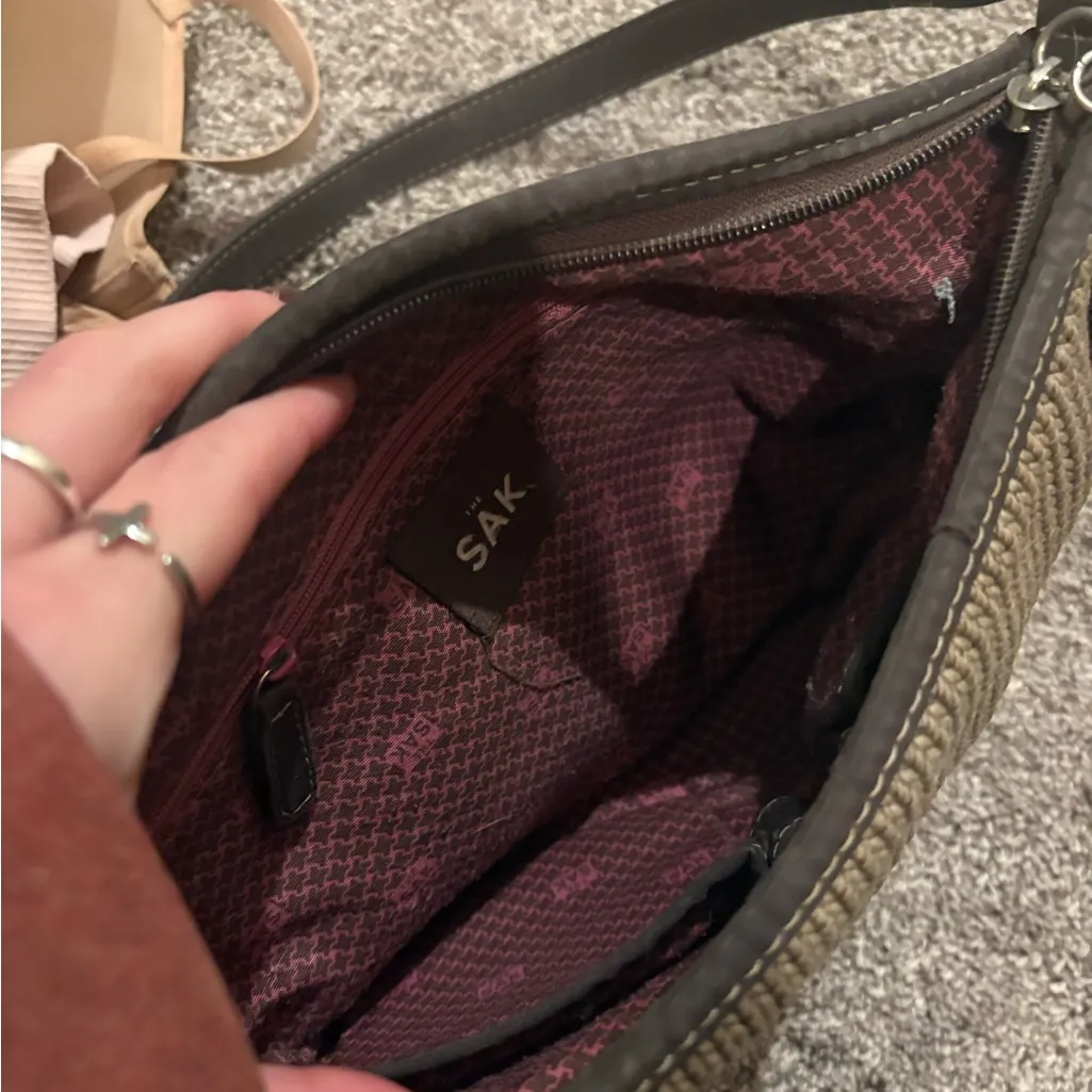 The Sak  Shoulder Bag Tan - Image 5