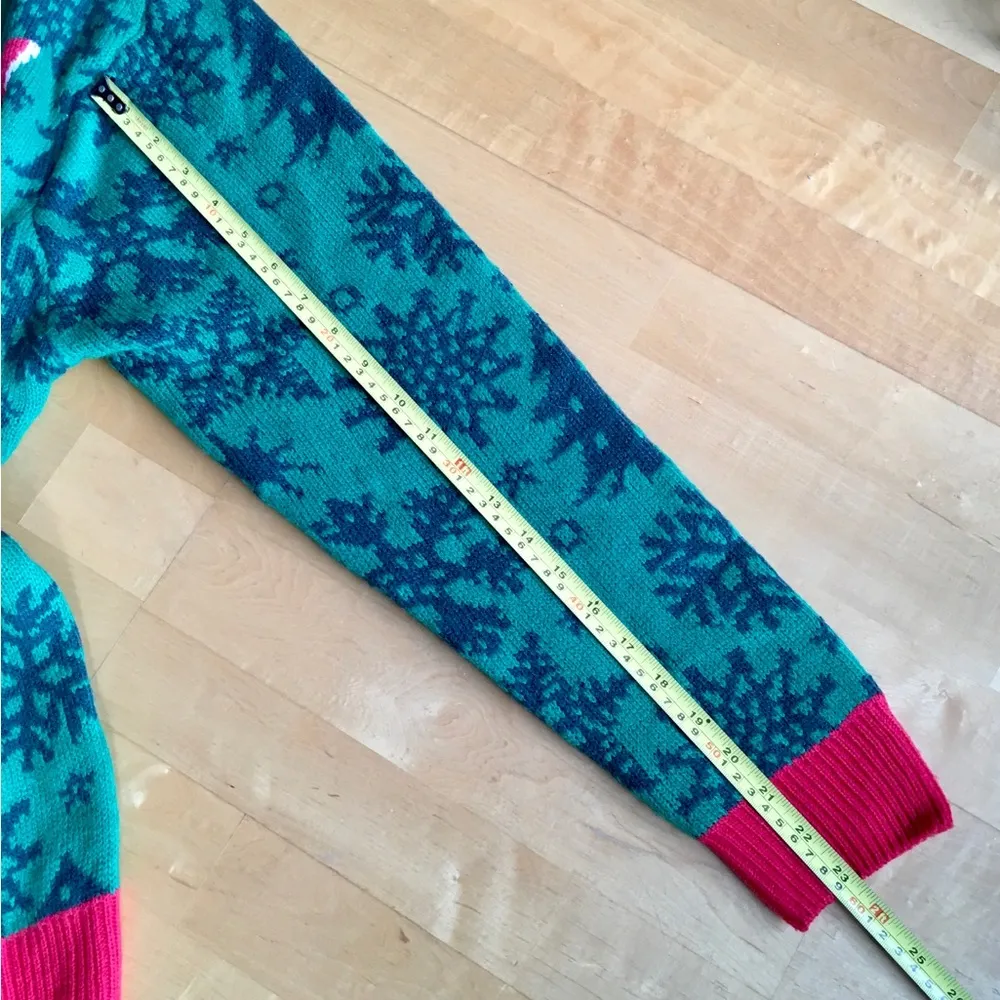 Party Sweater “MEOWY CATMAS” Ugly Holiday Sweater, Green, Red, Size L Green Size L - Image 11