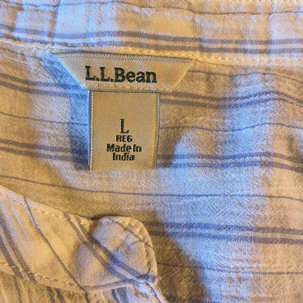 LL Bean women’s cotton Blue Striped Shirt, beachy, lightweight Size L - Image 4