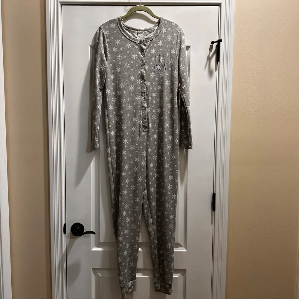 Rae Dunn Light Gray One Piece Pajamas Lounger Womens S “Let it Snow” NWT - Image 3