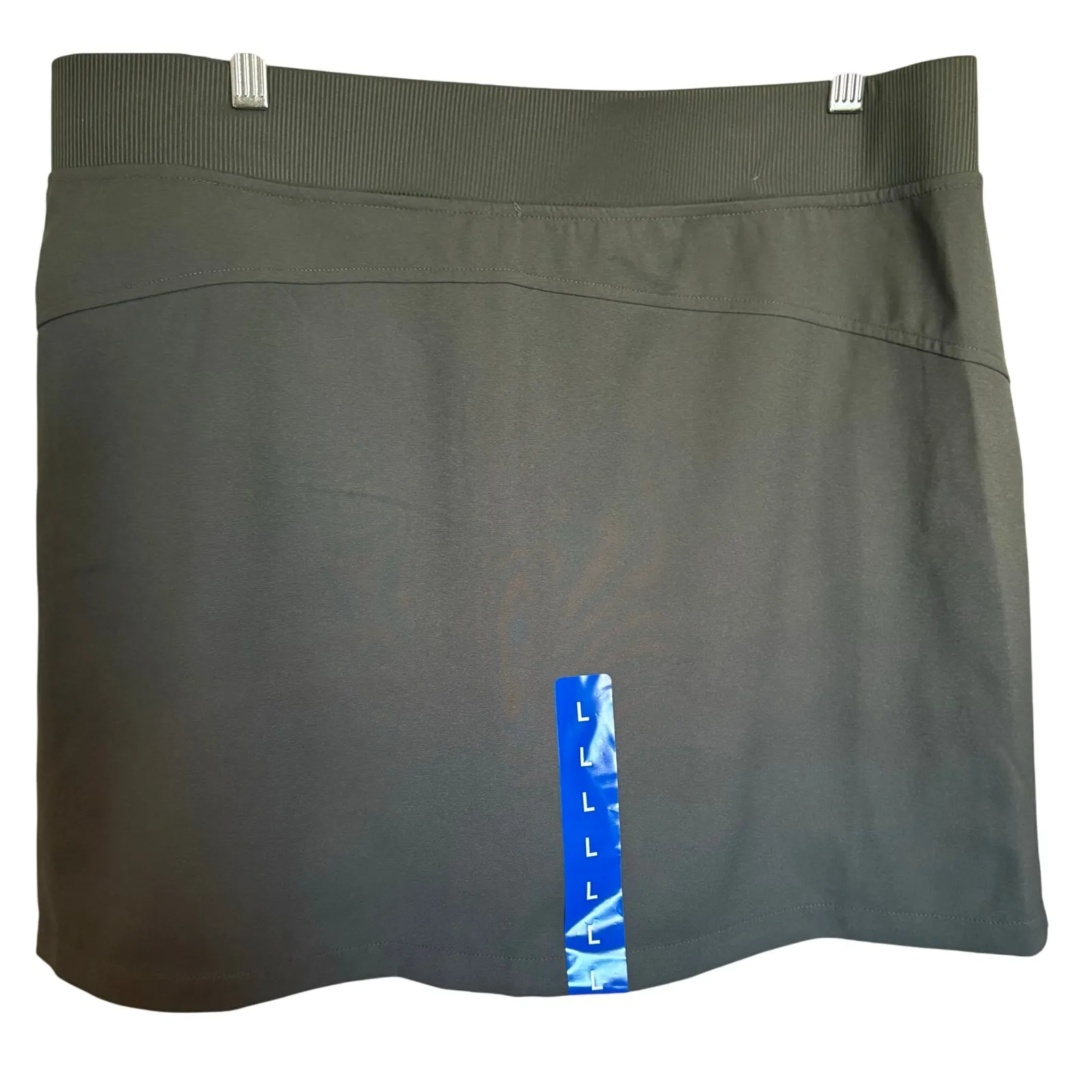 32 Degrees Cool skort size large NEW dark green - Image 3