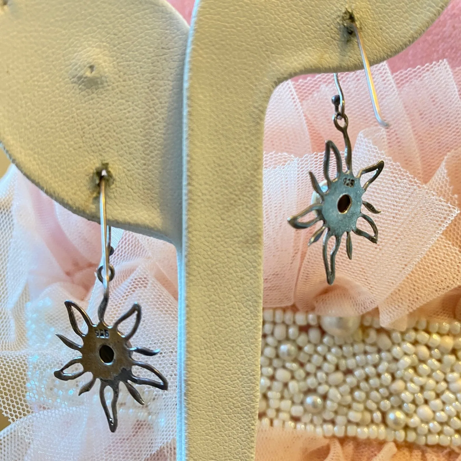 Sterling Silver 925 Earrings Sunburst Design Shell Center Minimalist Boho Beachy - Image 2