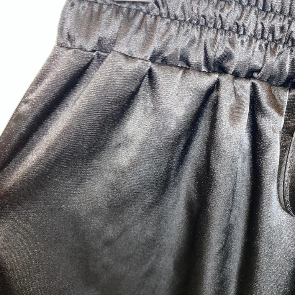 Cozycore Joggers Pants Black Satin Athleisure Loungewear Luxe Look Small - Image 3