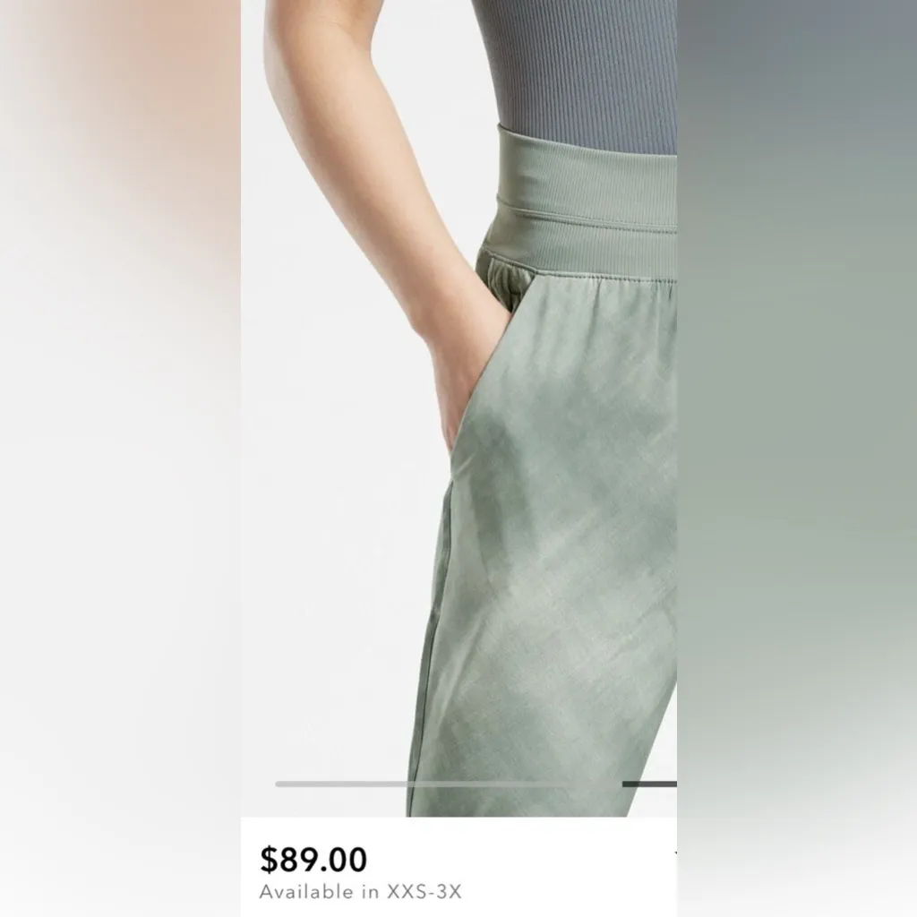 ATHLETA Nolita Slim Tapered
Printed Crop Pant 2P Denali Grey Green - Image 10