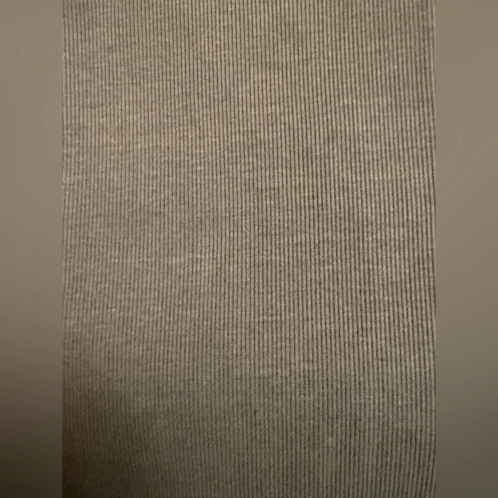 Wild Fable olive green ribbed fitted long sleeve turtleneck - Image 3