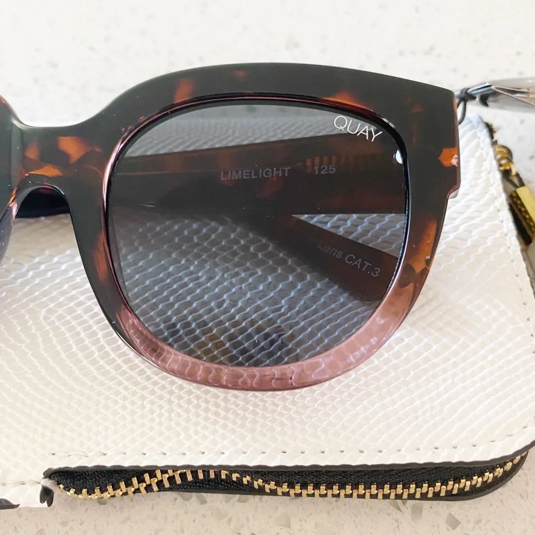 Quay Australia Limelight Sunglasses - Image 4