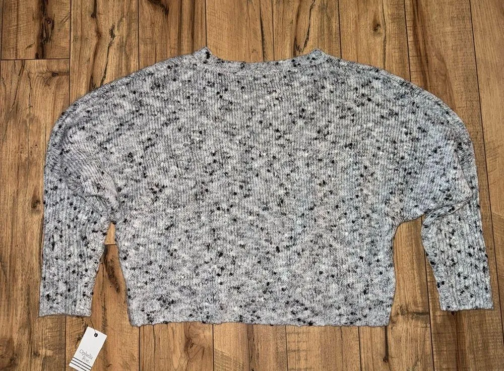 Ophelia Roe Gray Knit Sweater - Image 5
