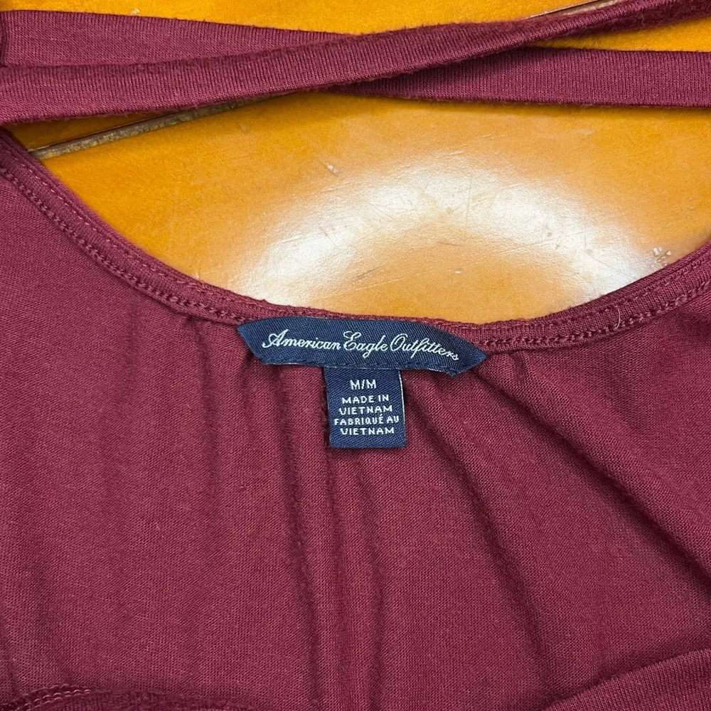 American Eagle Outfitters Maroon 3/4 Sleeve T-Shirt - Image 3