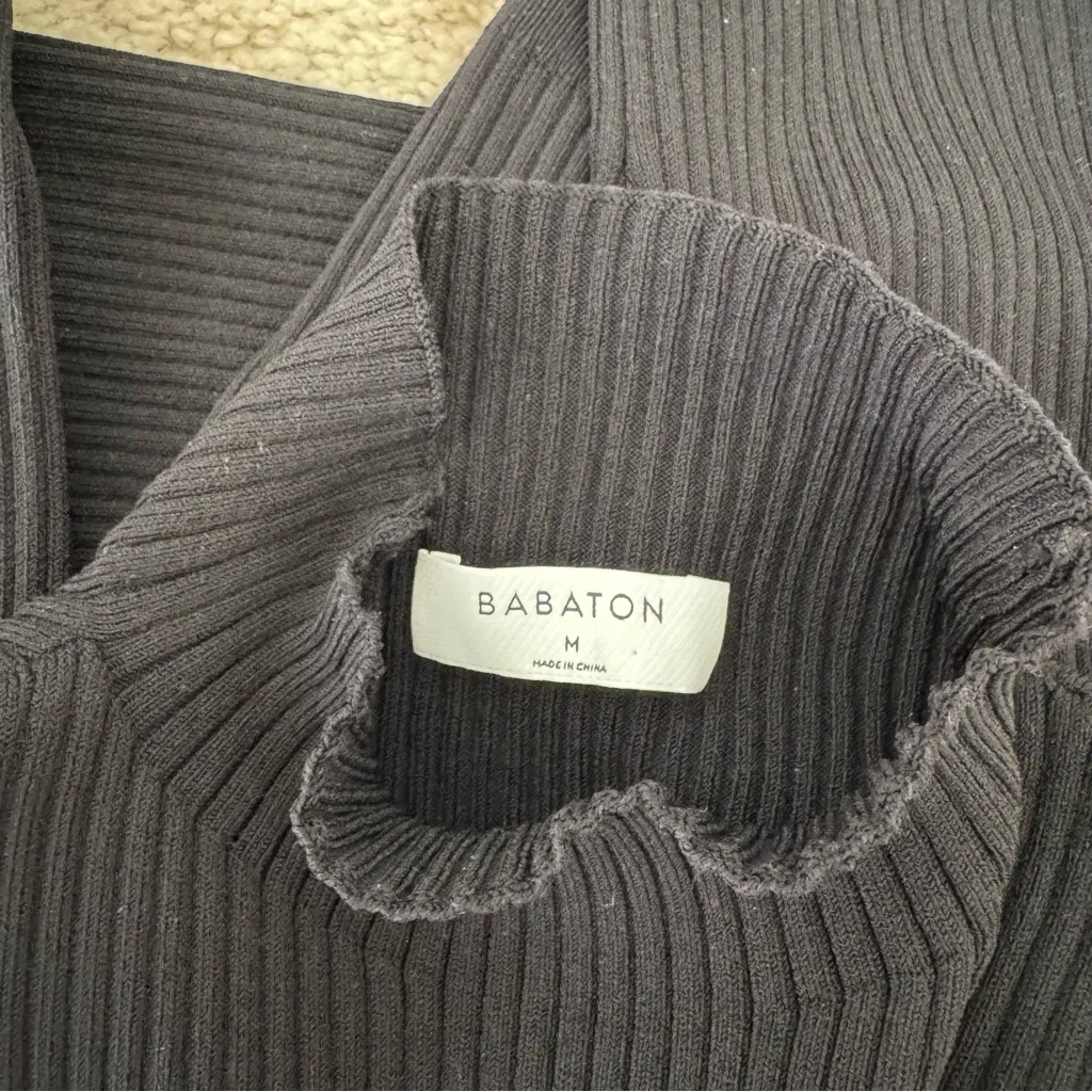 Aritzia Babaton Sculpt Knit Tie-back Longsleeve - Image 6