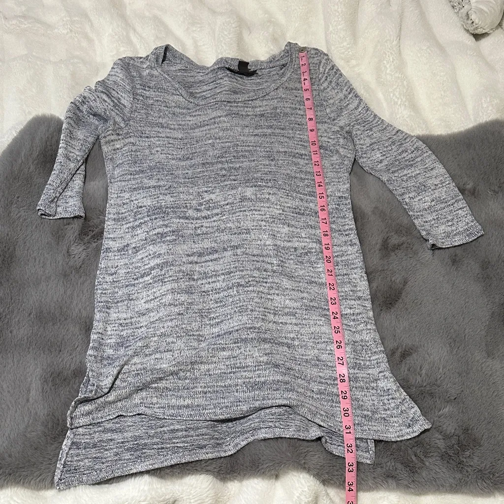 A Pea in the Pod Size Medium tunic Sweater - Image 6