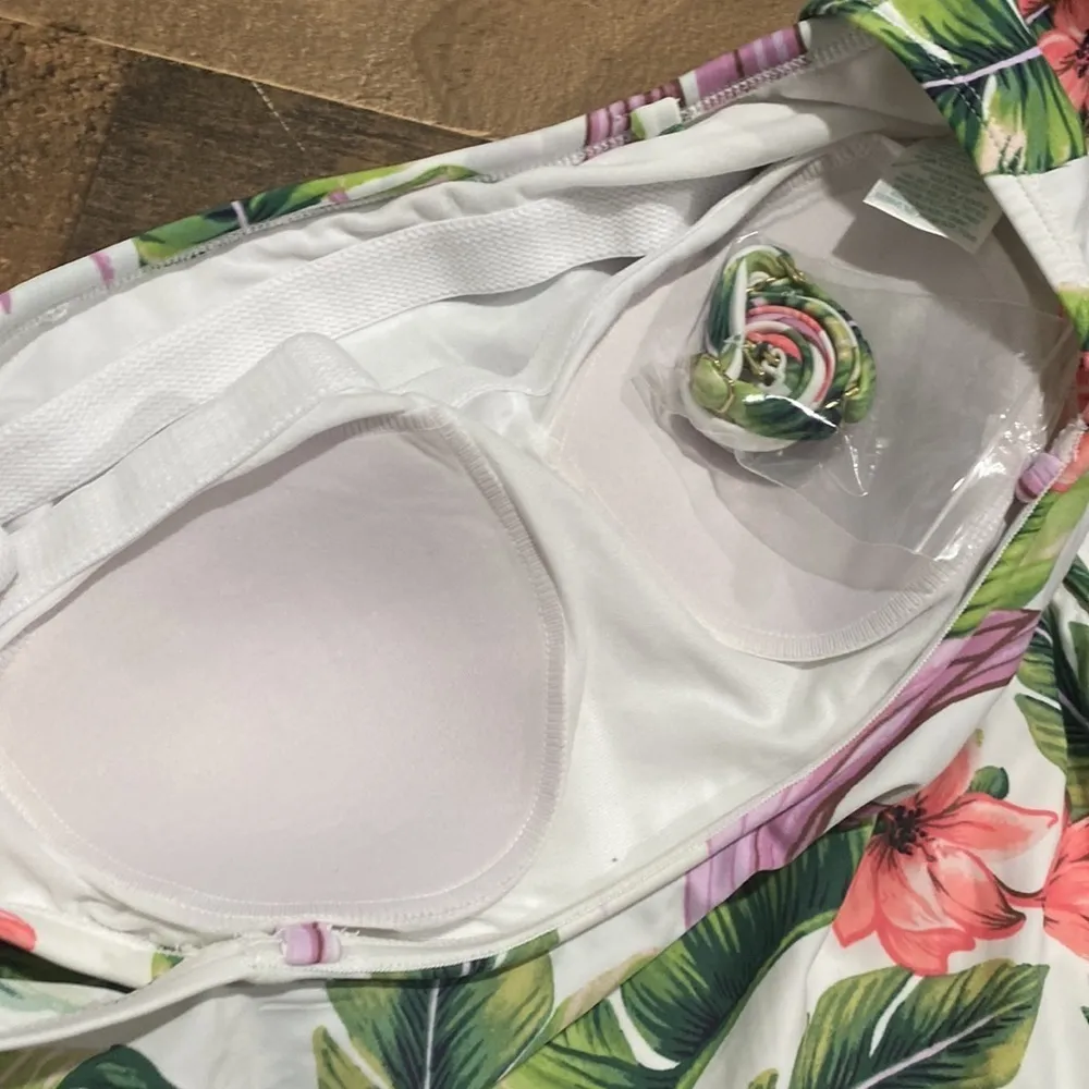 Kona Sol swimsuit‎ Off Shoulder Flounce High Coverage One Piece Tropical - Image 4