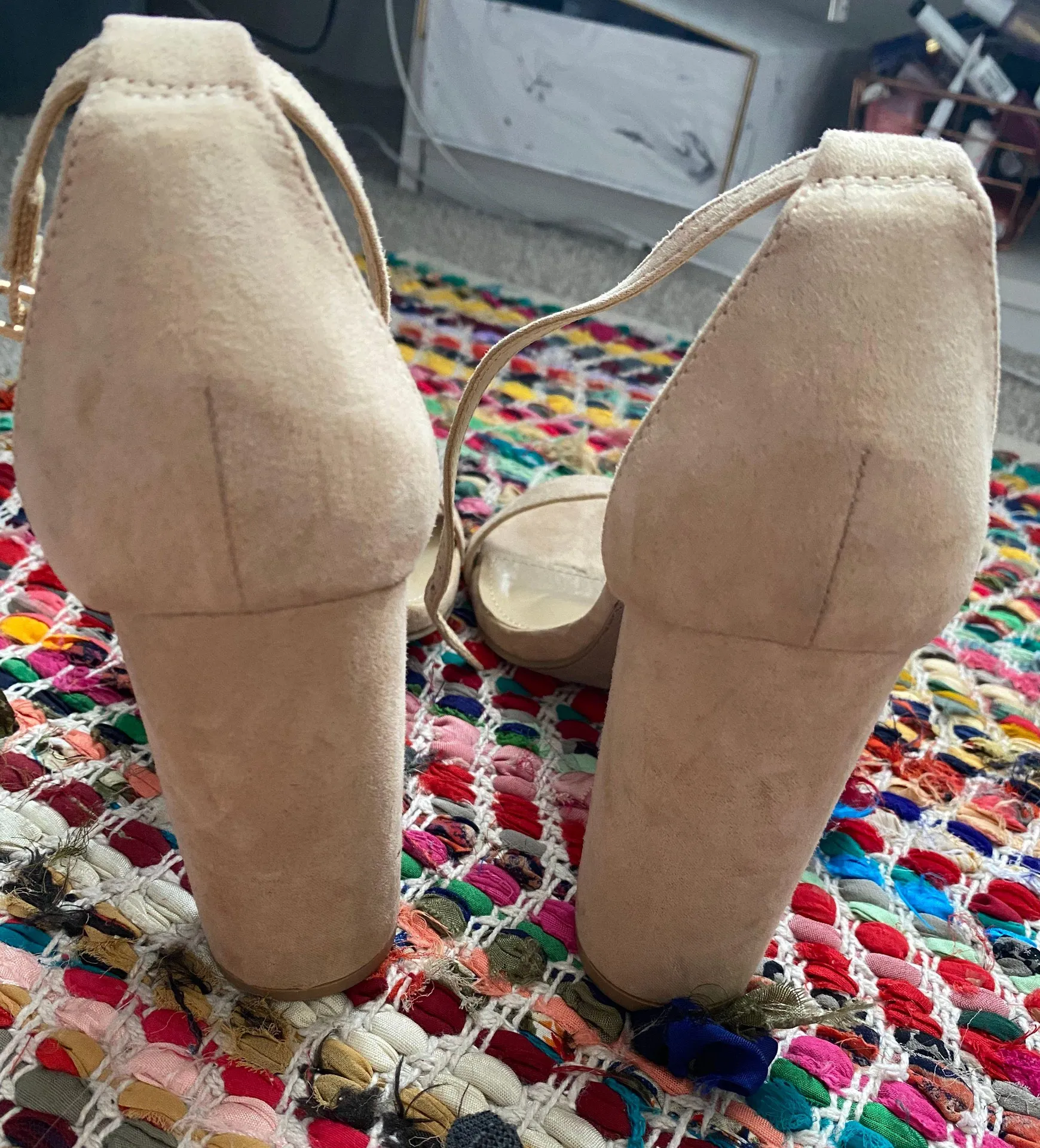 High Heels - Image 3