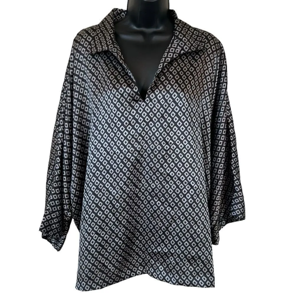 Natori 2pc brushed satin black/silver Geometric Pattern Pajamas - Image 2