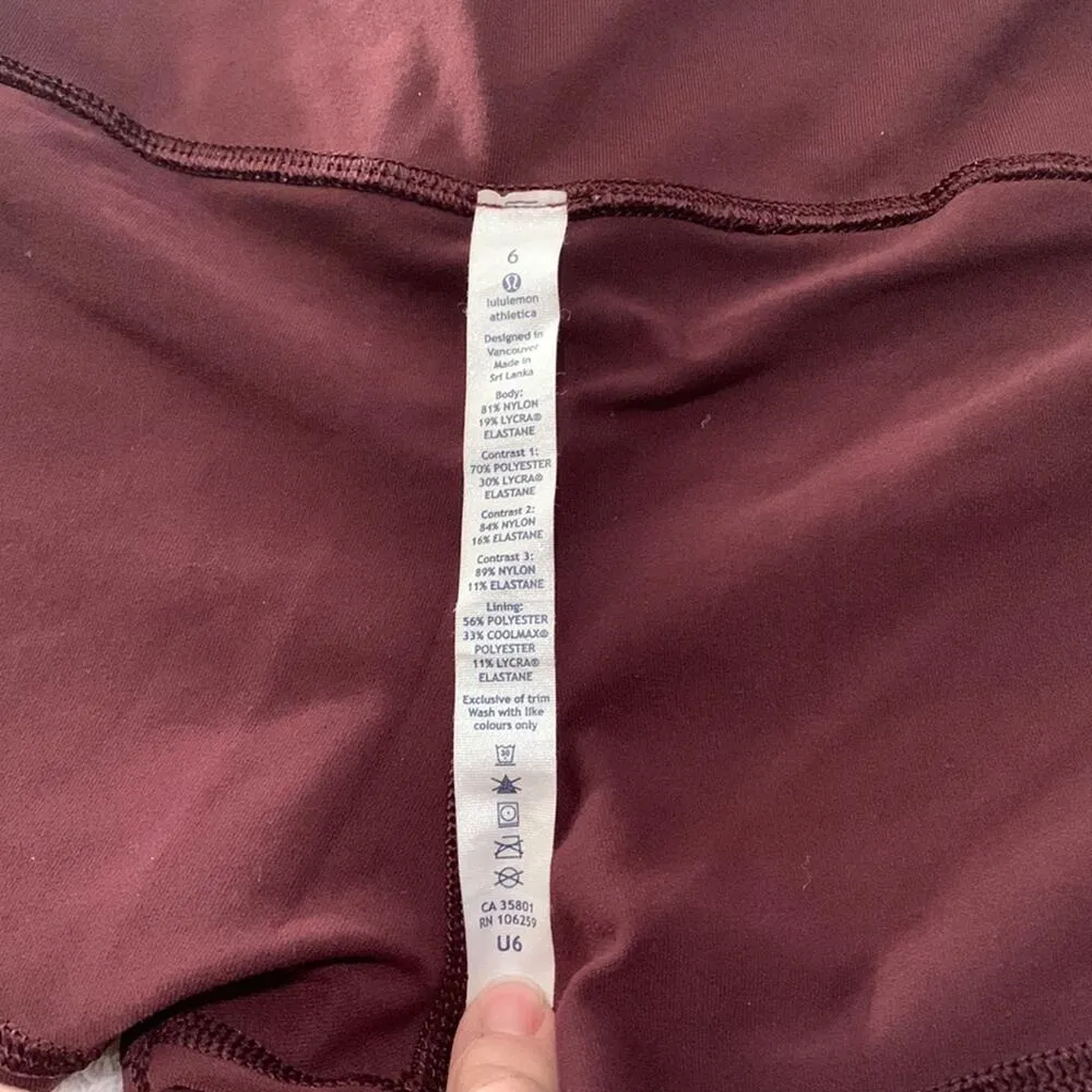Lululemon Boogie short size 6 reversible roll down wind berry burgundy shorties - Image 5